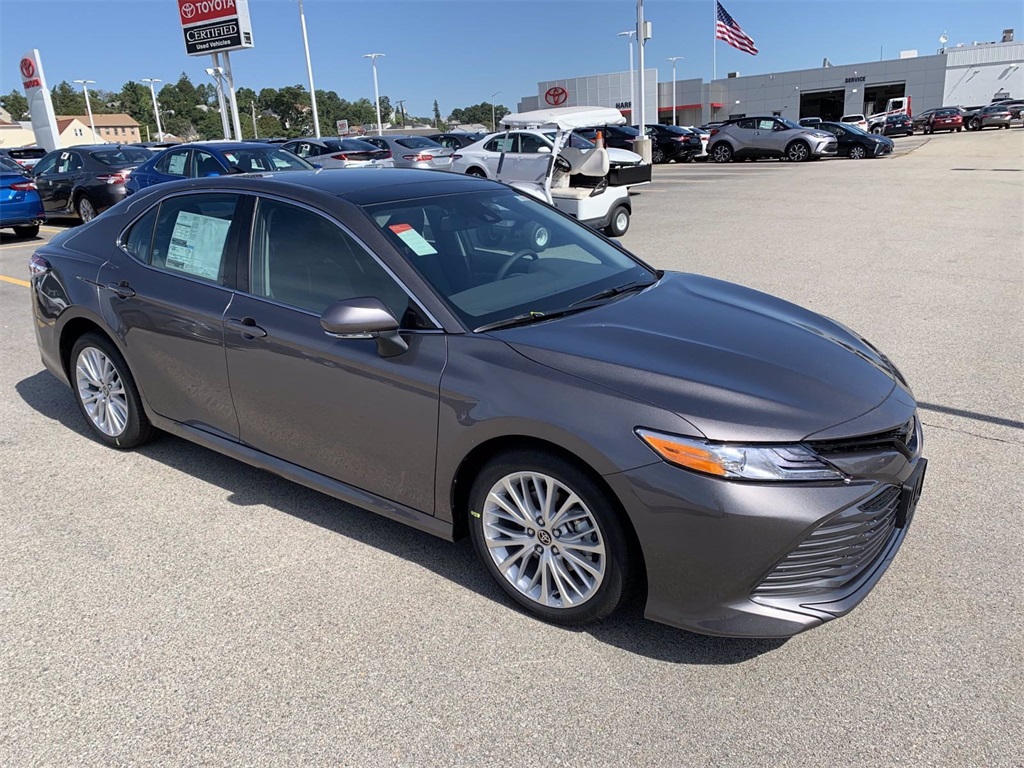 New 2020 Toyota Camry XLE AWD