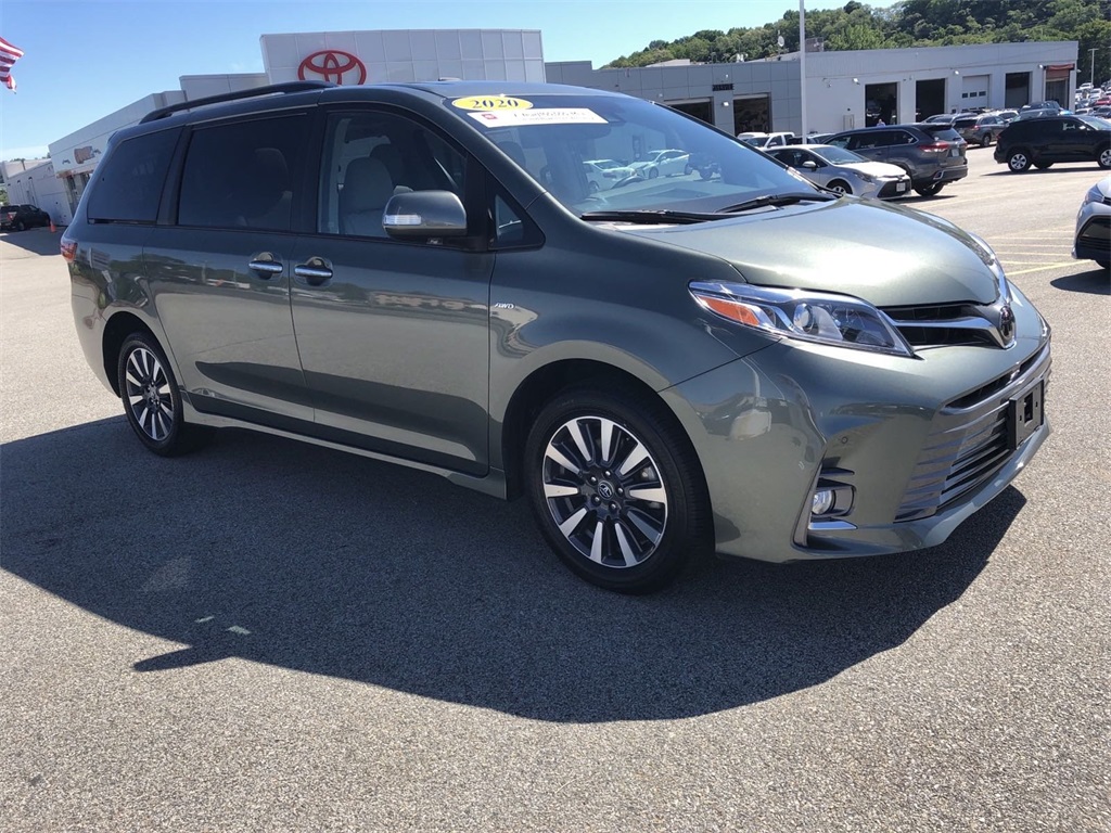 Certified Pre-Owned 2020 Toyota Sienna Limited With Navigation & AWD